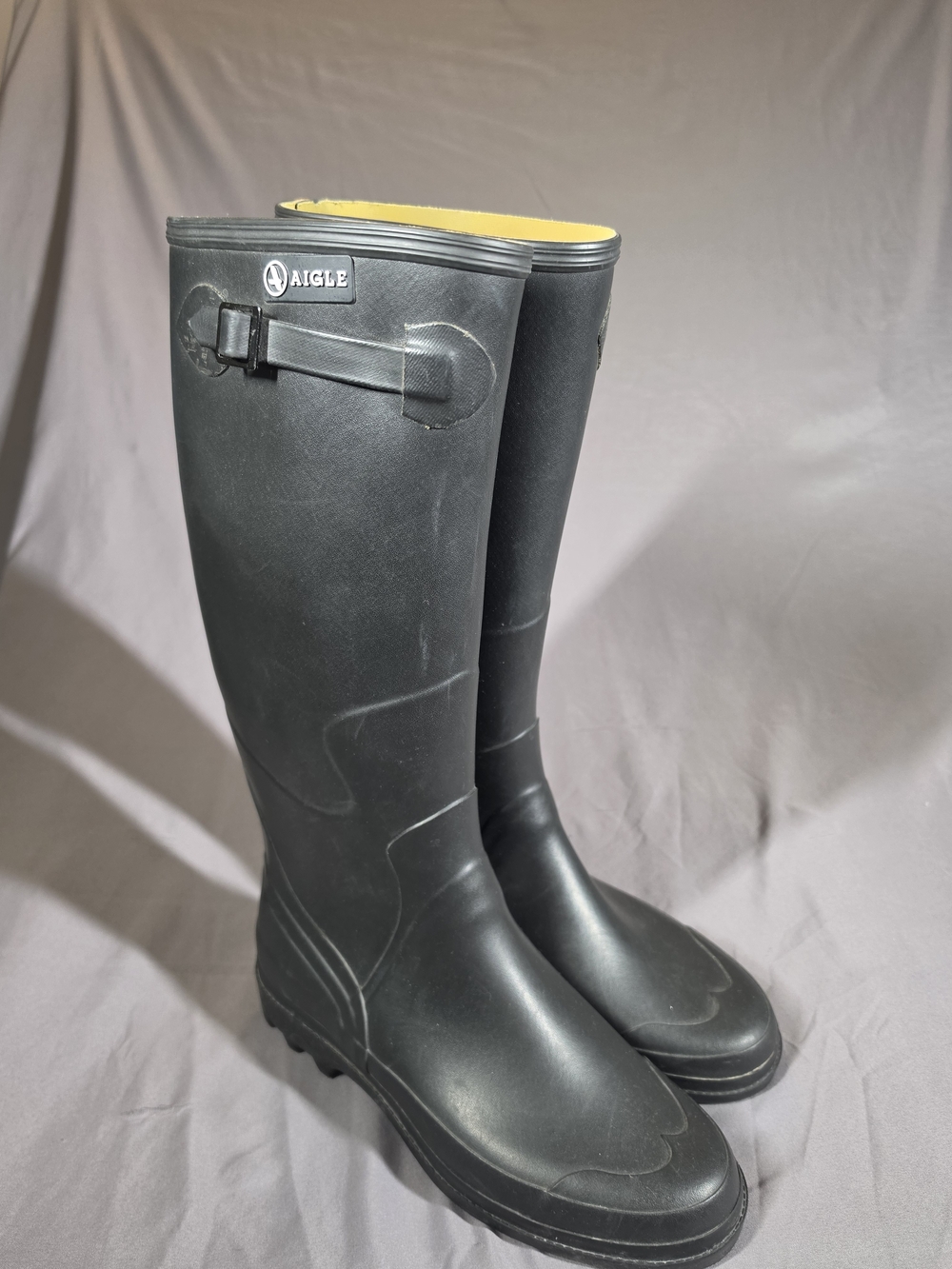 Aigle Made in France Black Rubber Rain Boots Women’s EU 39 Riding Wellington